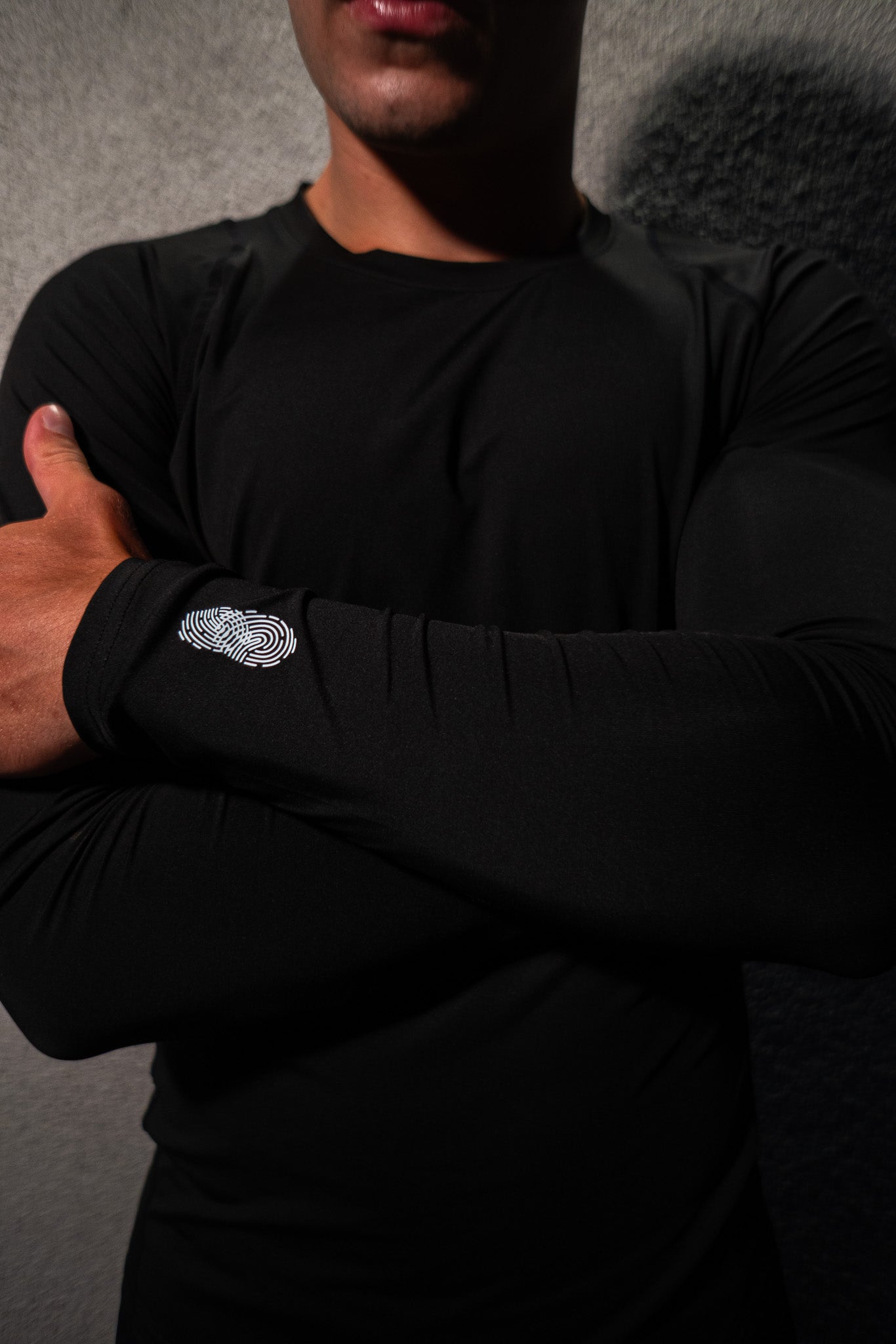 FINGER PRINT COMPRESSION LONG SLEEVE